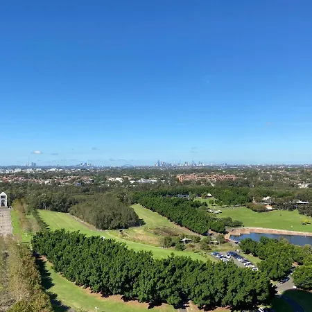 Parkside & City View In Sydney Olympic Park Exterior photo