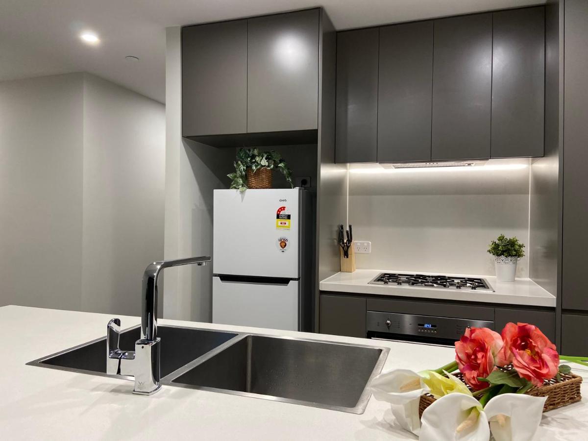 Apartment Parkside & View In Olympic Park Sydney